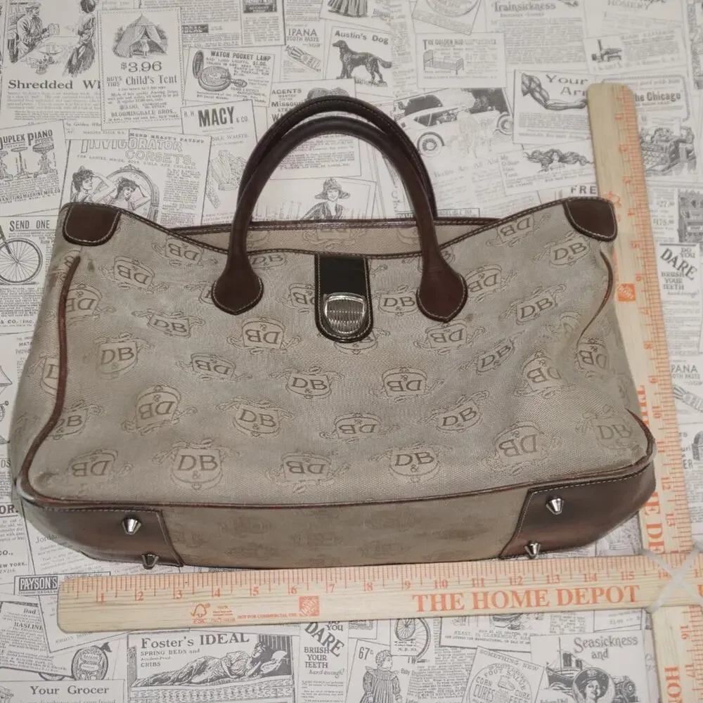 Vintage Y2K Dooney & Bourke Accessories full size purse
